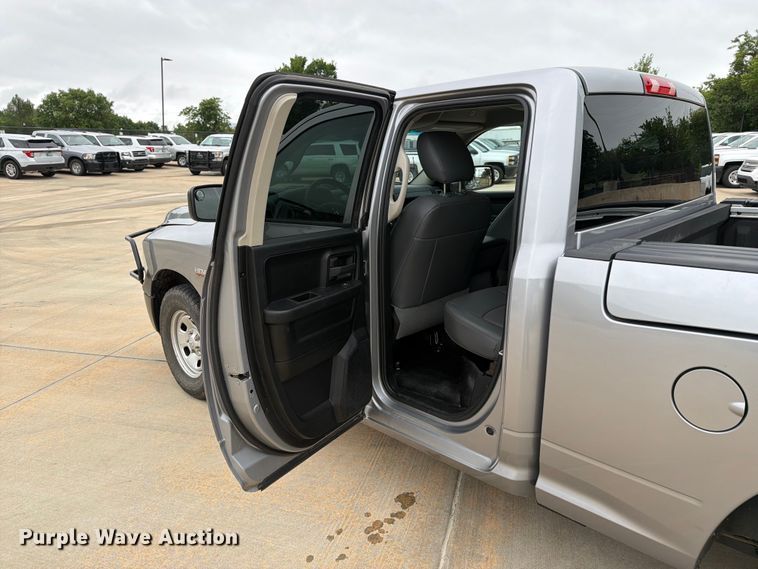 image for item EW0366 2020 RAM 1500 Classic Ext. Cab pickup truck