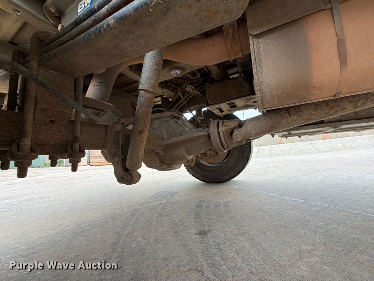 image for item EW0367 2017 Ford F250 Super Duty pickup truck