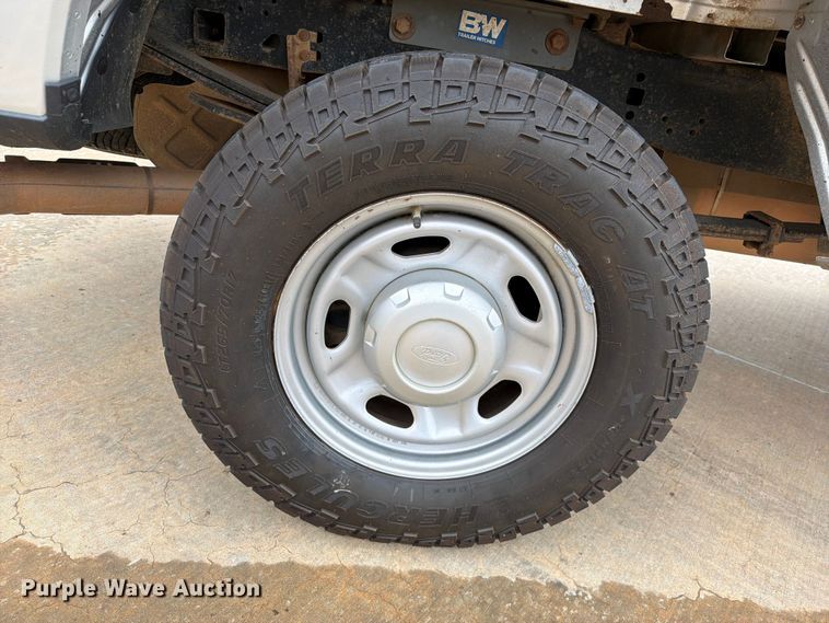 image for item EW0367 2017 Ford F250 Super Duty pickup truck