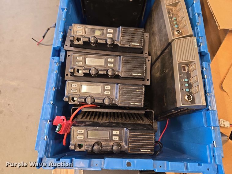 image for item EW0369 Kenwood/Midland/Securicor Radio equipment