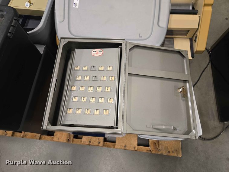 image for item EW0371 Office supplies