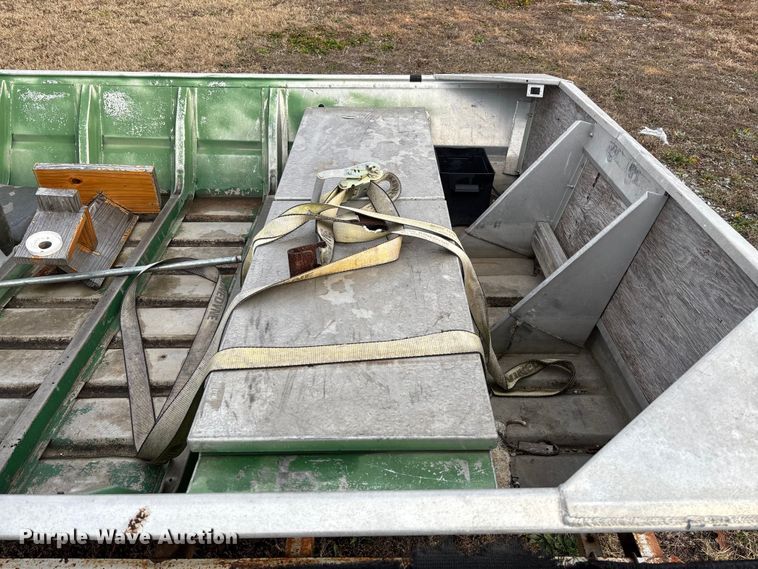image for item FI1562 1990 F&F Boat