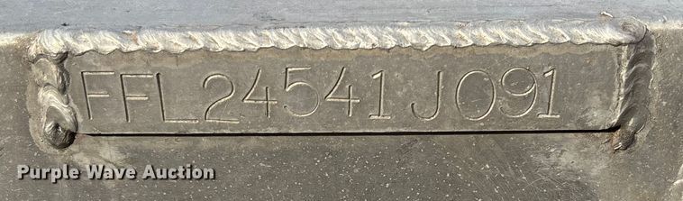 image for item FI1562 1990 F&F Boat