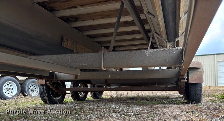 image for item FI1567 1984 Lowe Sunbird pontoon boat