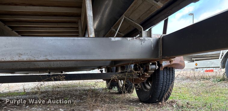 image for item FI1567 1984 Lowe Sunbird pontoon boat