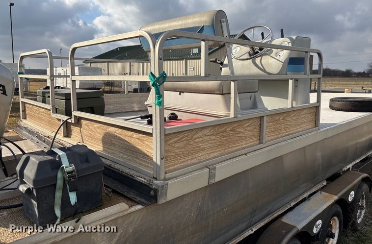 image for item FI1567 1984 Lowe Sunbird pontoon boat