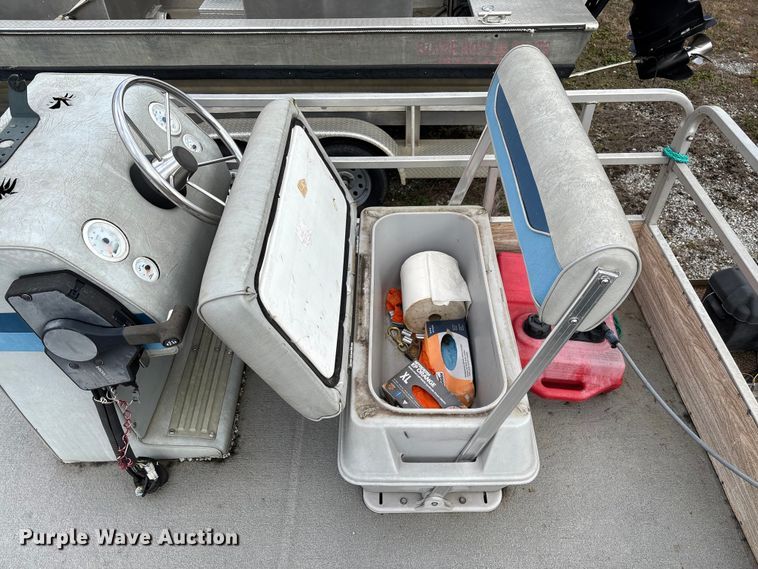 image for item FI1567 1984 Lowe Sunbird pontoon boat
