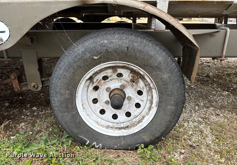 image for item FI1567 1984 Lowe Sunbird pontoon boat