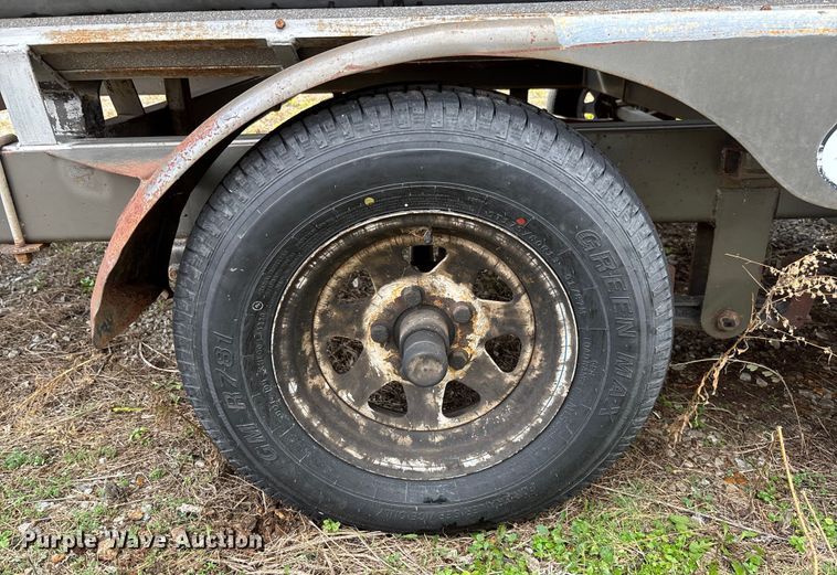 image for item FI1567 1984 Lowe Sunbird pontoon boat