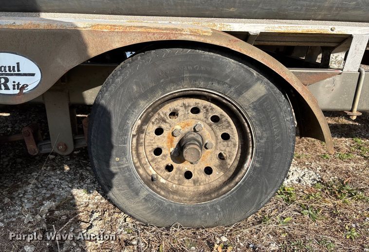 image for item FI1567 1984 Lowe Sunbird pontoon boat