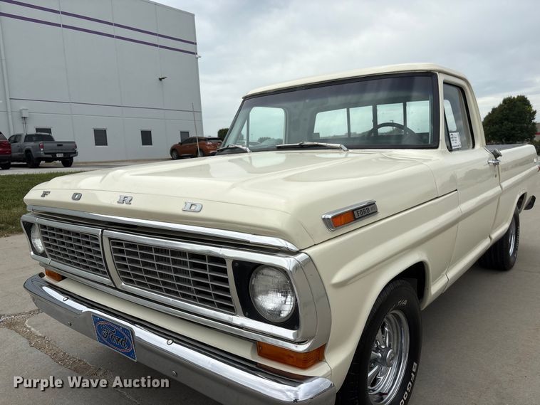 image for item DO5308 1970 Ford F100 pickup truck