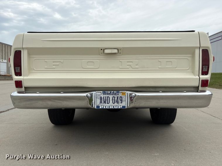 image for item DO5308 1970 Ford F100 pickup truck