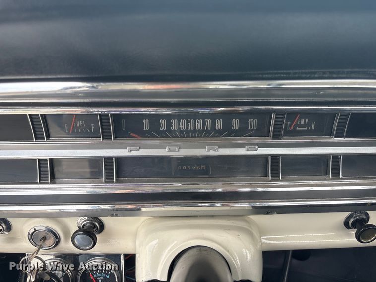 image for item DO5308 1970 Ford F100 pickup truck