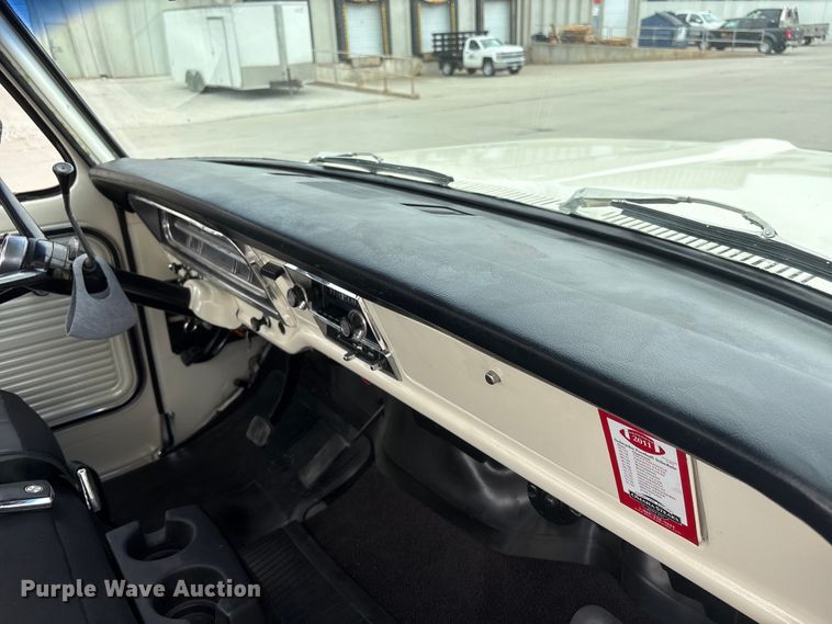 image for item DO5308 1970 Ford F100 pickup truck