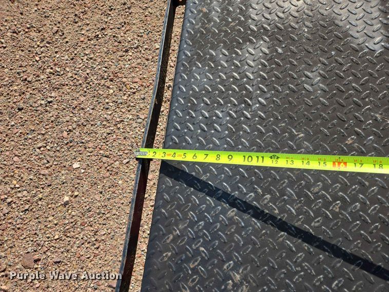 image for item DQ0006 2013 PJ utility trailer