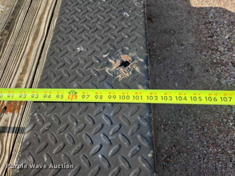 image for item DQ0006 2013 PJ utility trailer