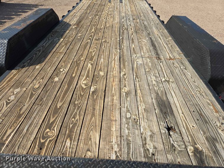 image for item DQ0006 2013 PJ utility trailer