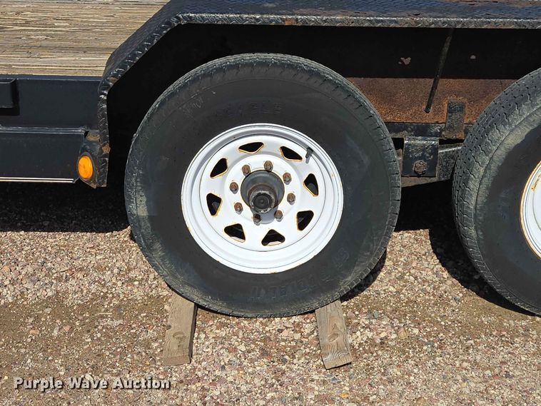 image for item DQ0006 2013 PJ utility trailer