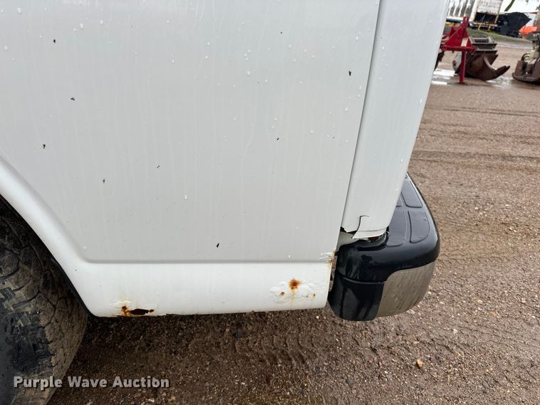 image for item DQ0012 2008 Chevrolet Express van