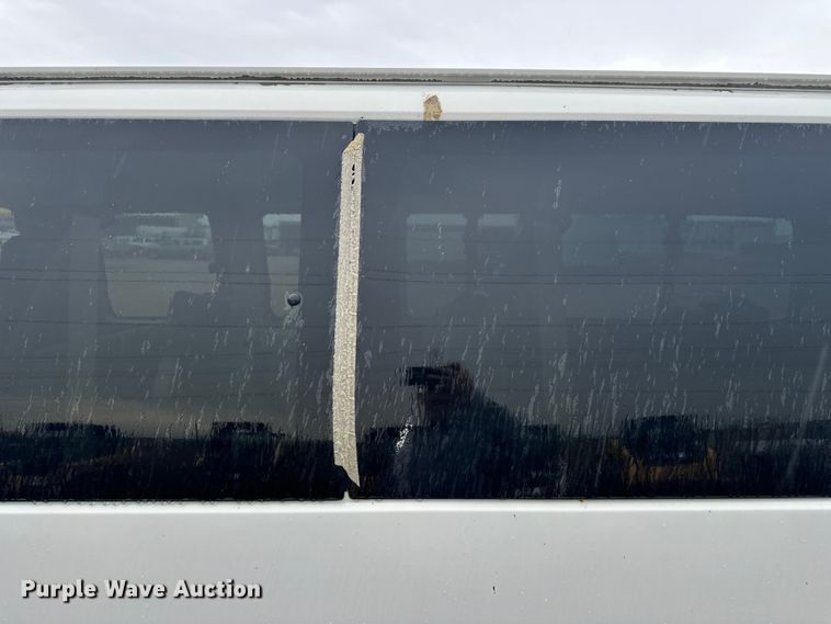 image for item DQ0012 2008 Chevrolet Express van