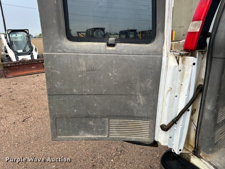 image for item DQ0012 2008 Chevrolet Express van
