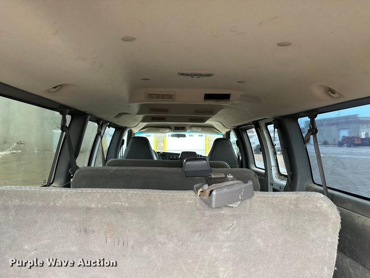 image for item DQ0012 2008 Chevrolet Express van