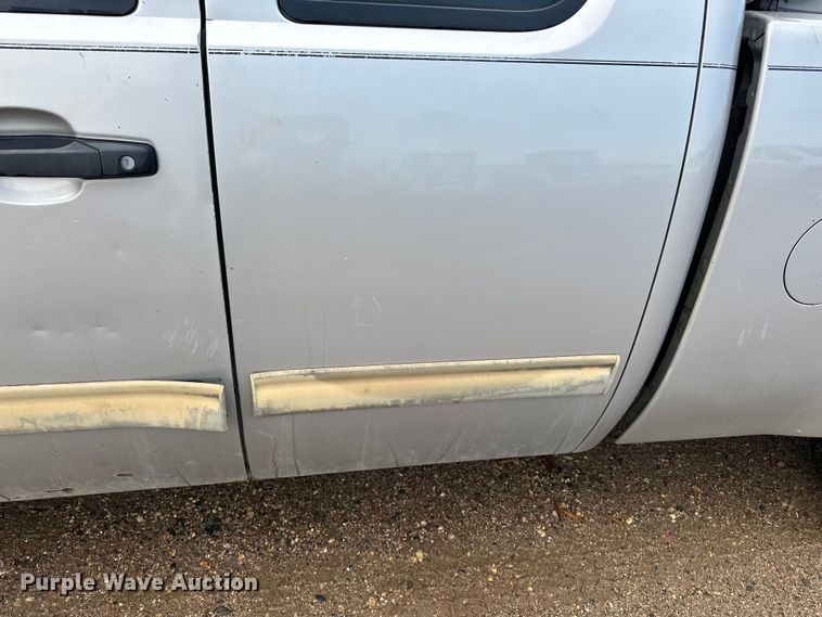 image for item DQ0013 2009 GMC Sierra 1500 