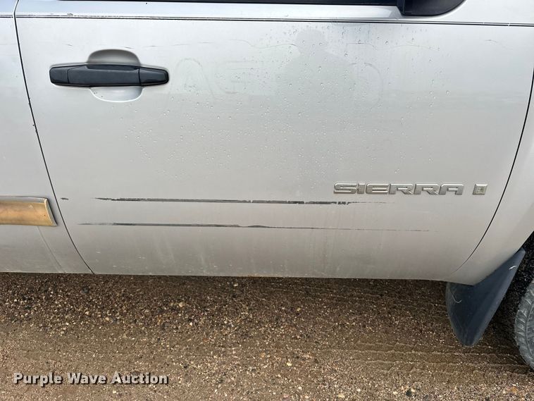 image for item DQ0013 2009 GMC Sierra 1500 