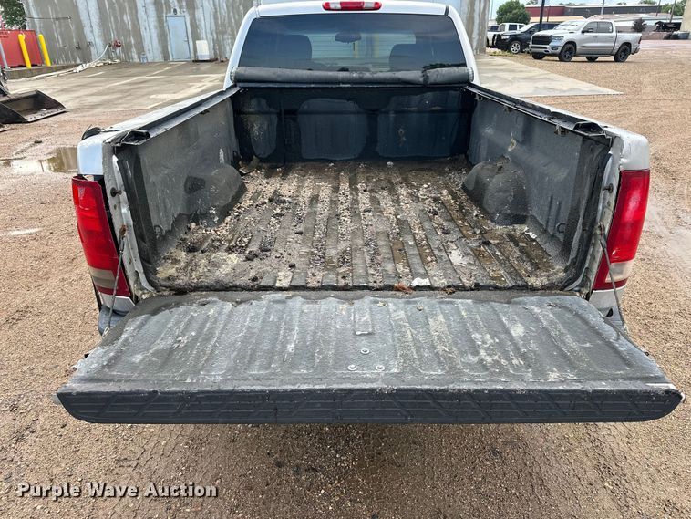 image for item DQ0013 2009 GMC Sierra 1500 
