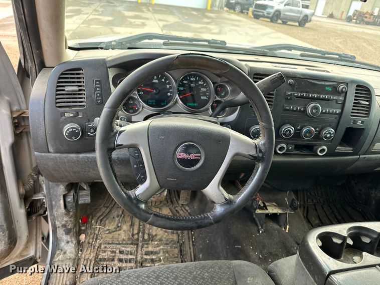 image for item DQ0013 2009 GMC Sierra 1500 