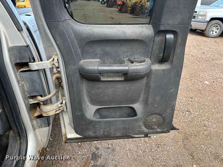 image for item DQ0013 2009 GMC Sierra 1500 