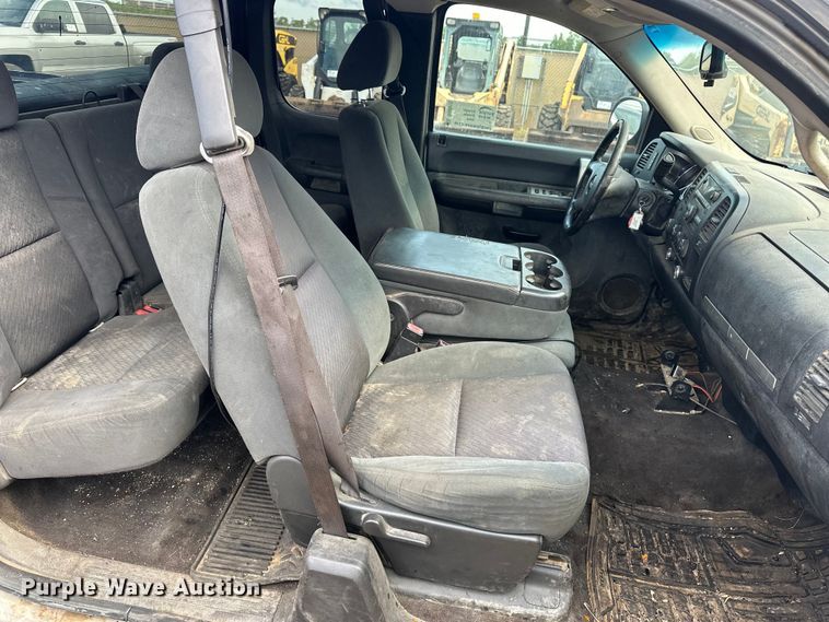 image for item DQ0013 2009 GMC Sierra 1500 