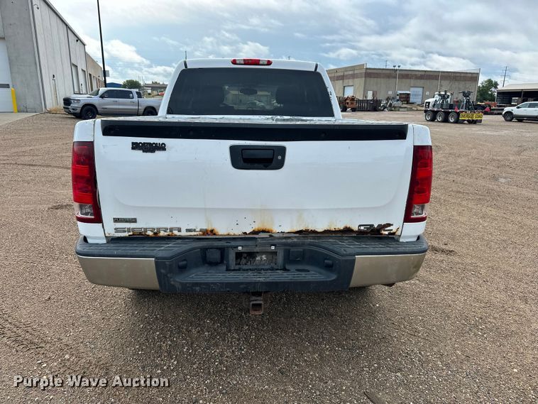 image for item DQ0015 2012 GMC Sierra 1500 Crew Cab pickup truck