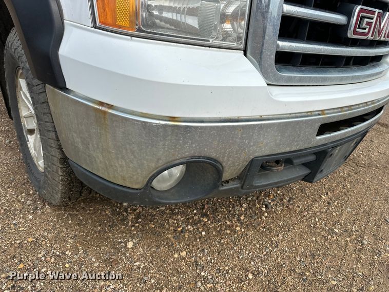 image for item DQ0015 2012 GMC Sierra 1500 Crew Cab pickup truck