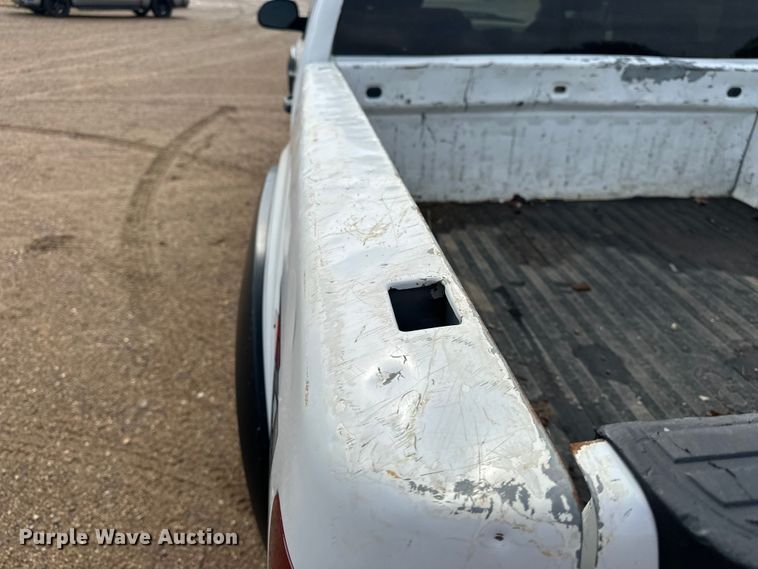 image for item DQ0015 2012 GMC Sierra 1500 Crew Cab pickup truck