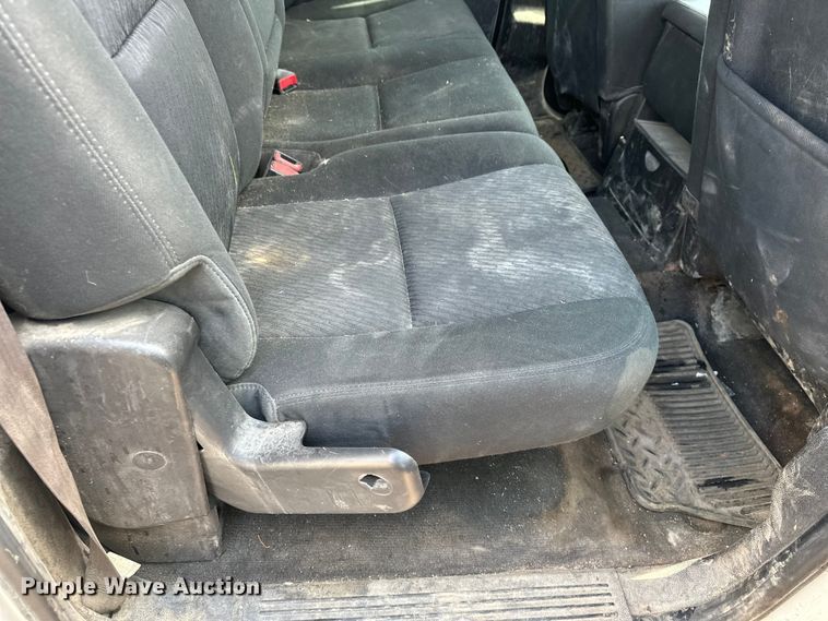 image for item DQ0015 2012 GMC Sierra 1500 Crew Cab pickup truck