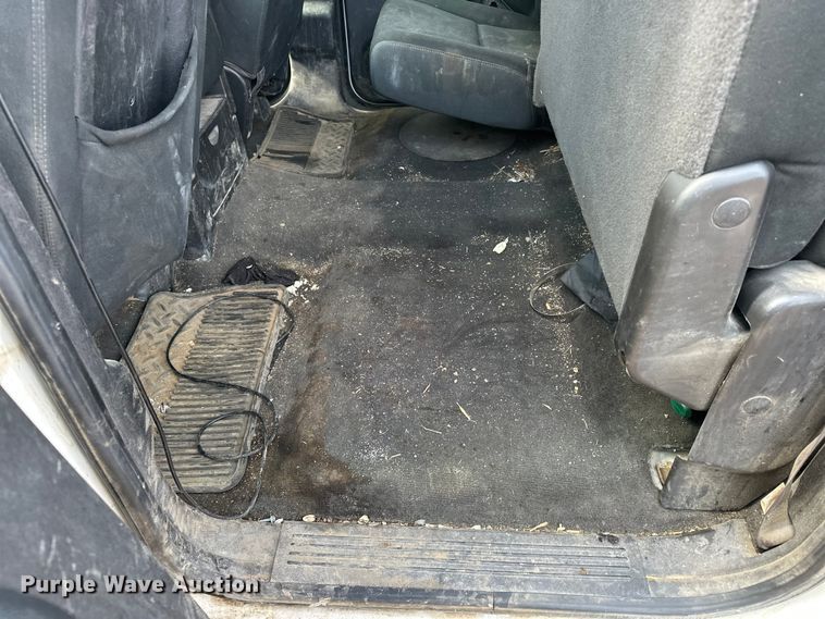 image for item DQ0015 2012 GMC Sierra 1500 Crew Cab pickup truck