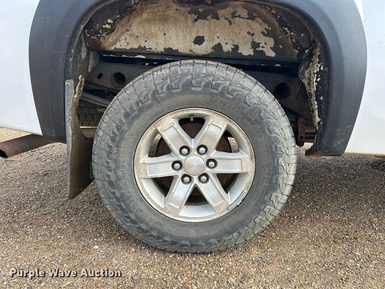 image for item DQ0015 2012 GMC Sierra 1500 Crew Cab pickup truck