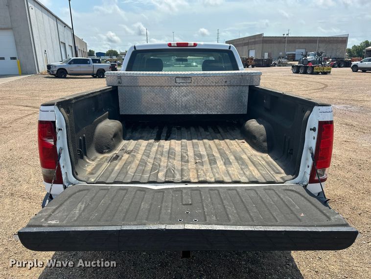 image for item DQ0017 2012 GMC Sierra 1500 Ext. Cab pickup truck