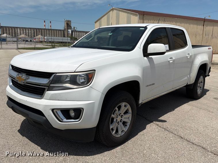 2017 Chevrolet Colorado Crew Cab pickup truck