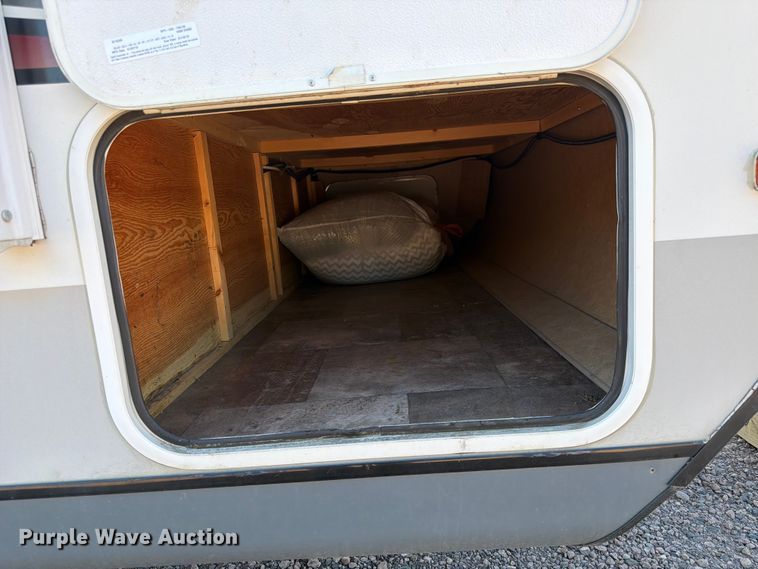image for item DQ7919 2013 Jayco Jay Feather Ultra Light camper