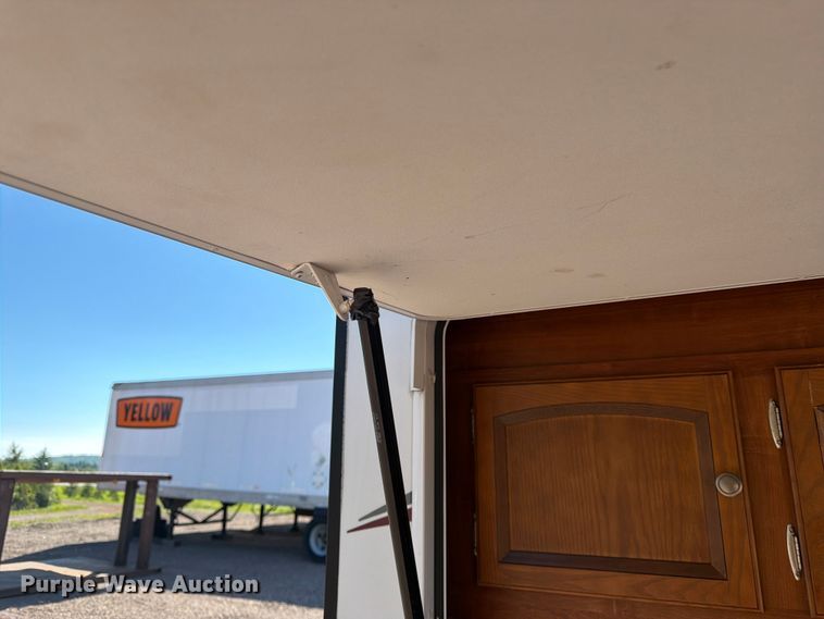 image for item DQ7919 2013 Jayco Jay Feather Ultra Light camper
