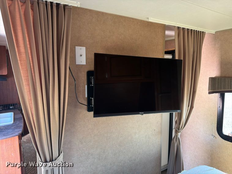 image for item DQ7919 2013 Jayco Jay Feather Ultra Light camper