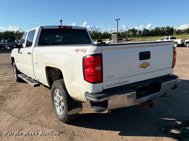 image for item DQ7921 2016 Chevrolet Silverado 3500HD Crew Cab pickup truck