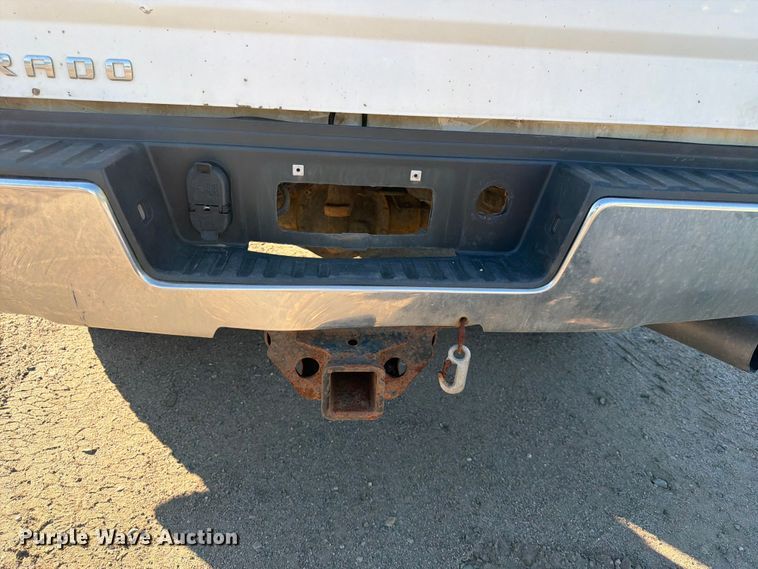 image for item DQ7921 2016 Chevrolet Silverado 3500HD Crew Cab pickup truck