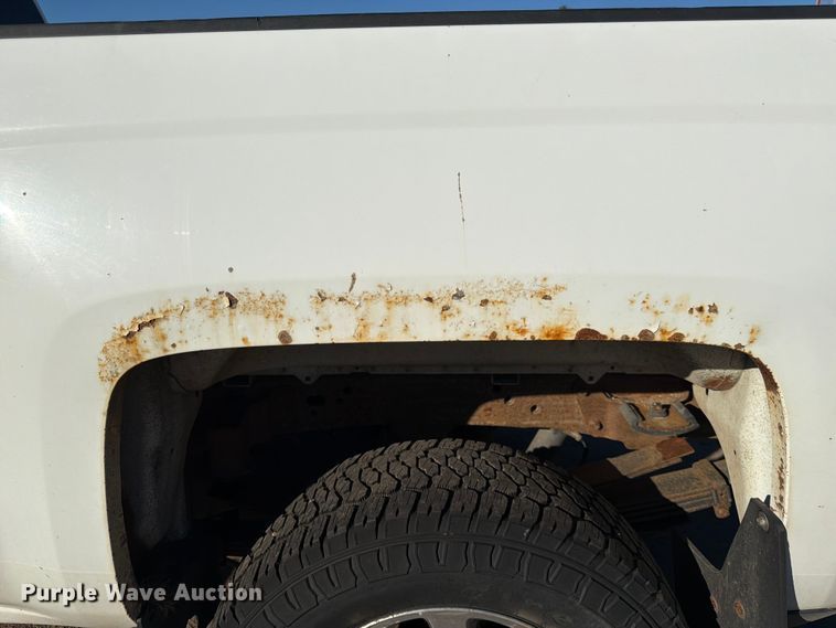 image for item DQ7921 2016 Chevrolet Silverado 3500HD Crew Cab pickup truck