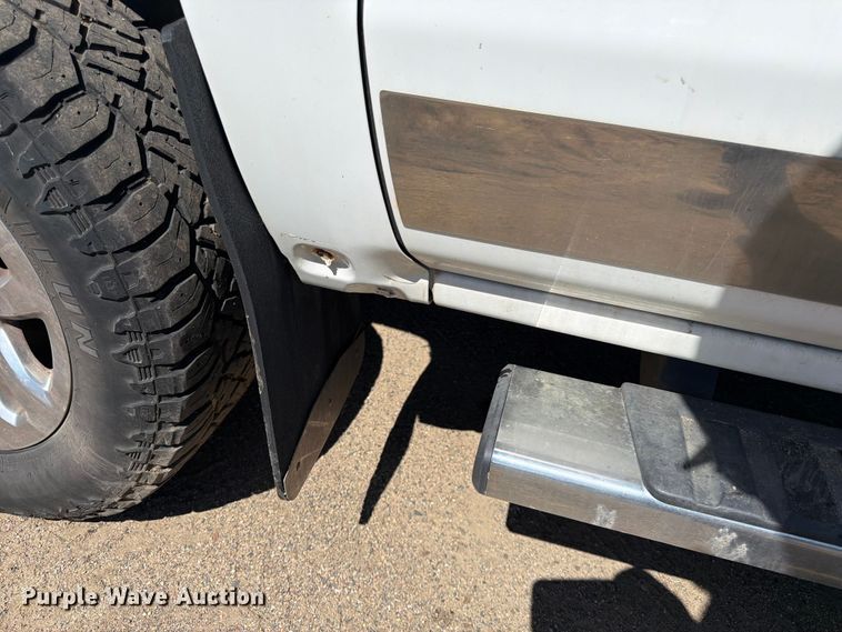 image for item DQ7923 2016 Chevrolet Silverado 3500HD Crew Cab pickup truck