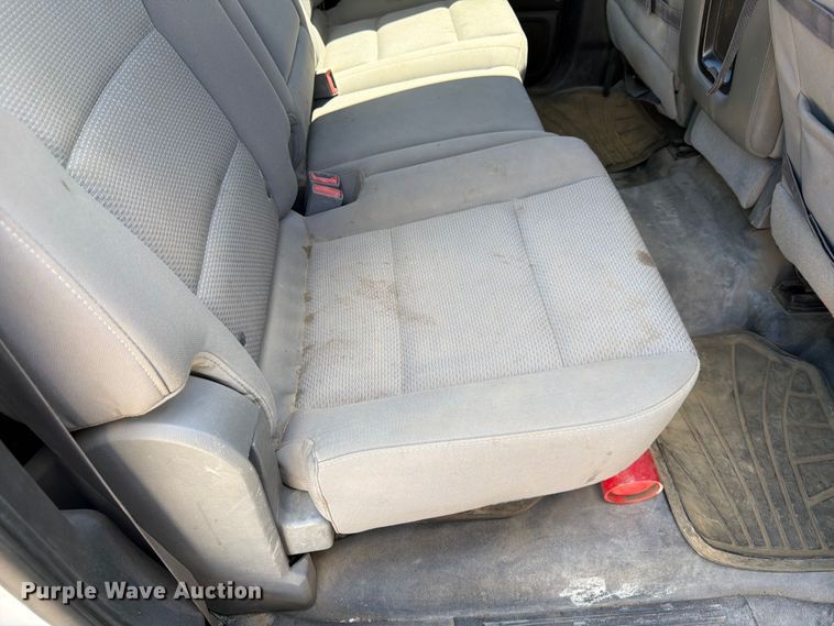 image for item DQ7923 2016 Chevrolet Silverado 3500HD Crew Cab pickup truck