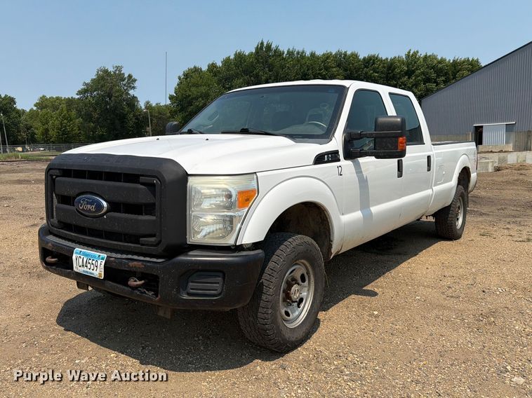 image for item DQ7939 2011 Ford F350 Super Duty Crew Cab pickup truck