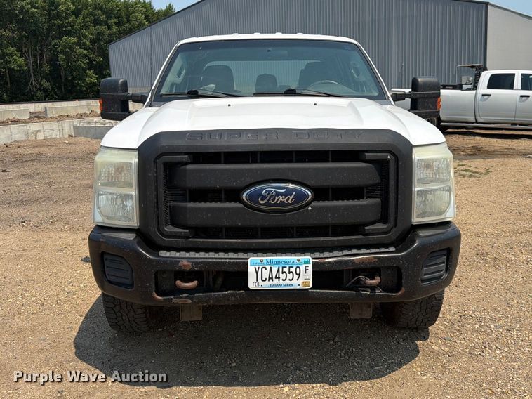 image for item DQ7939 2011 Ford F350 Super Duty Crew Cab pickup truck
